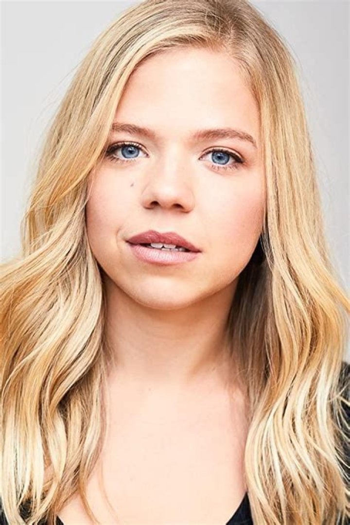 Hannah Endicott-Douglas - Bio, Age, Wiki, Facts and Family