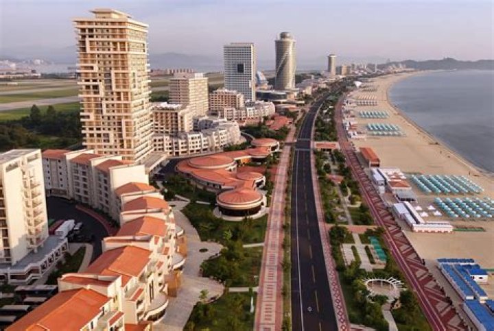 Kim Smith - Bio, Age, Wiki, Facts and Family